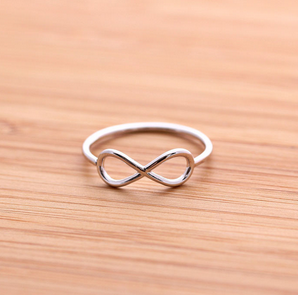 Infinity ring